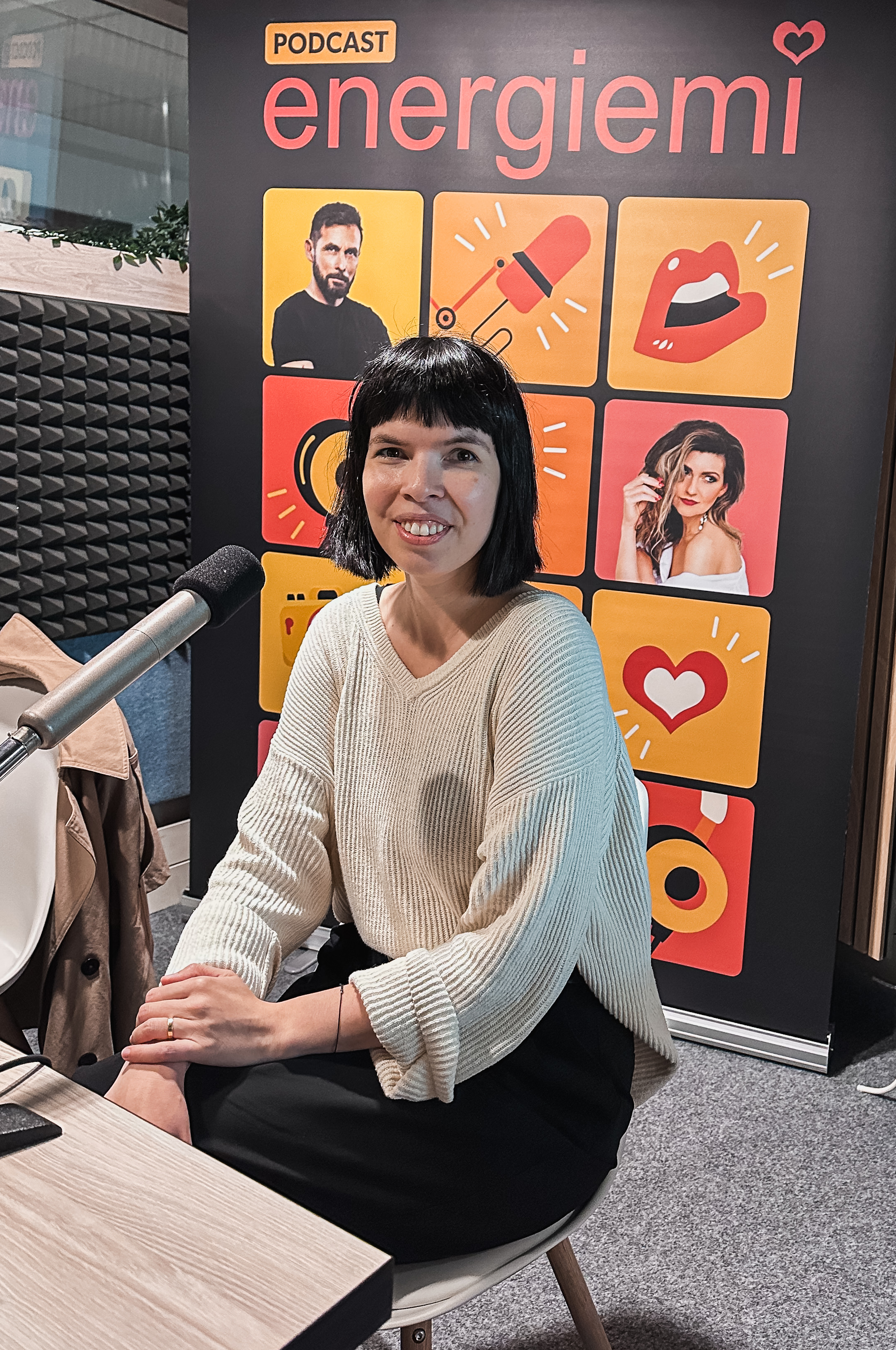Renata Dębicka: ,,Tělo je pevný materiál obalený kolem dechu. Oči jsou agentem našeho mozku!“